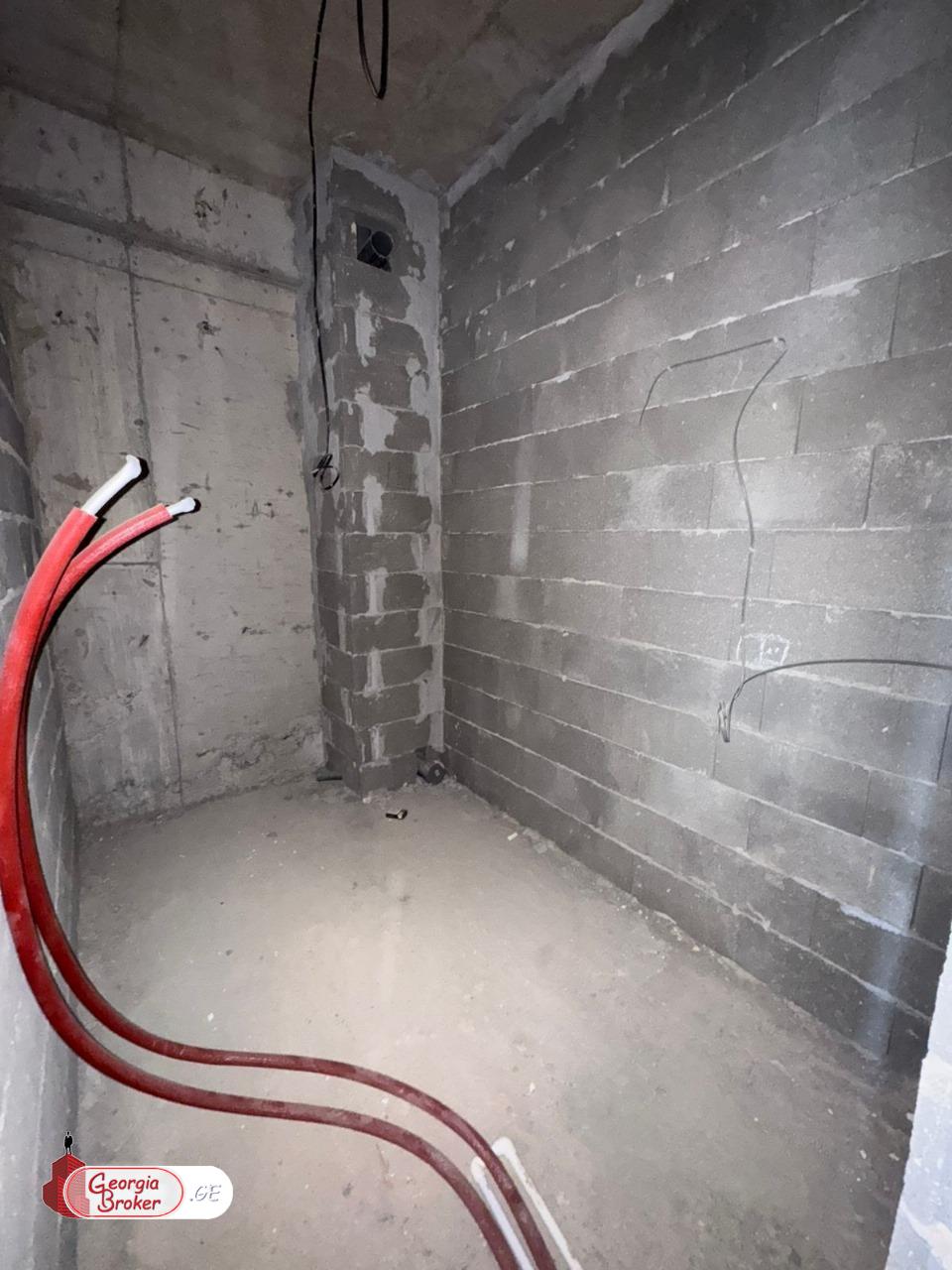 იყიდება ახალი გარემონტებული 3 ოთახიანი ბინა